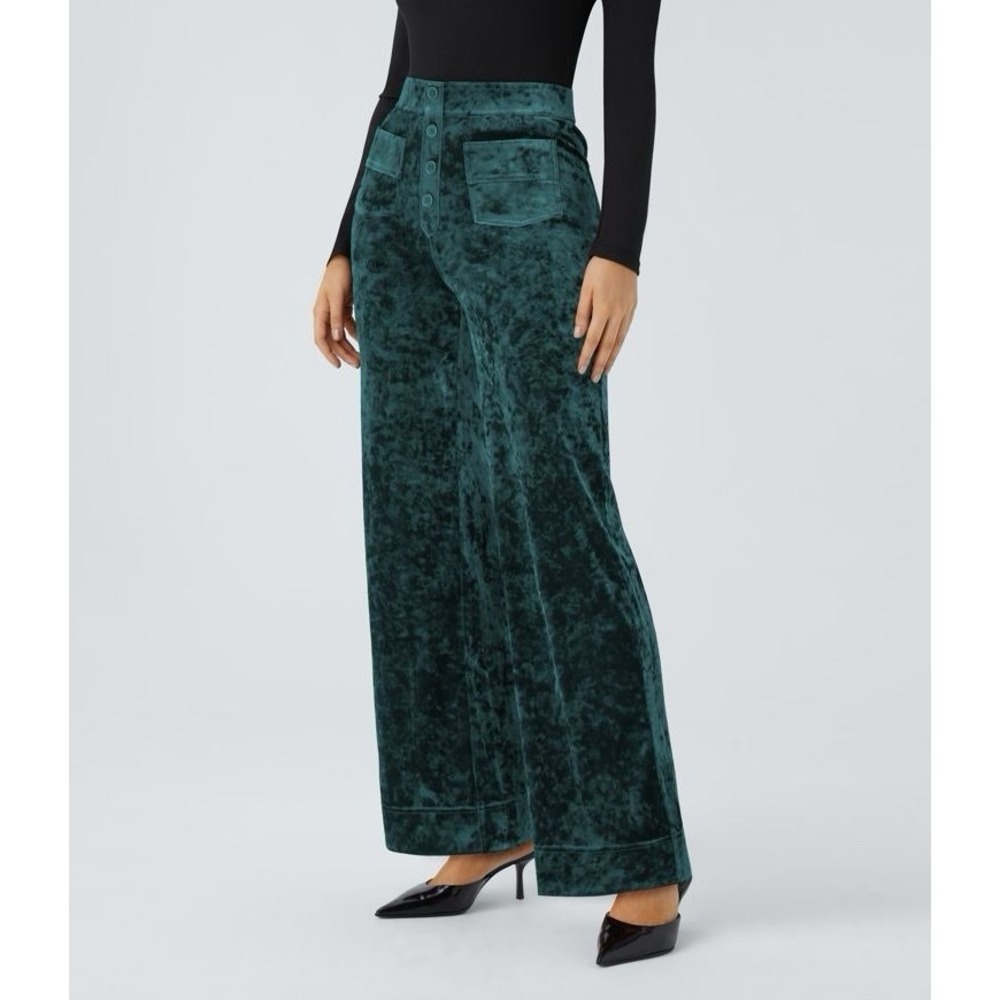 NWT Halara High Waisted Pockets Straight Leg Velvet Casual Pants green small